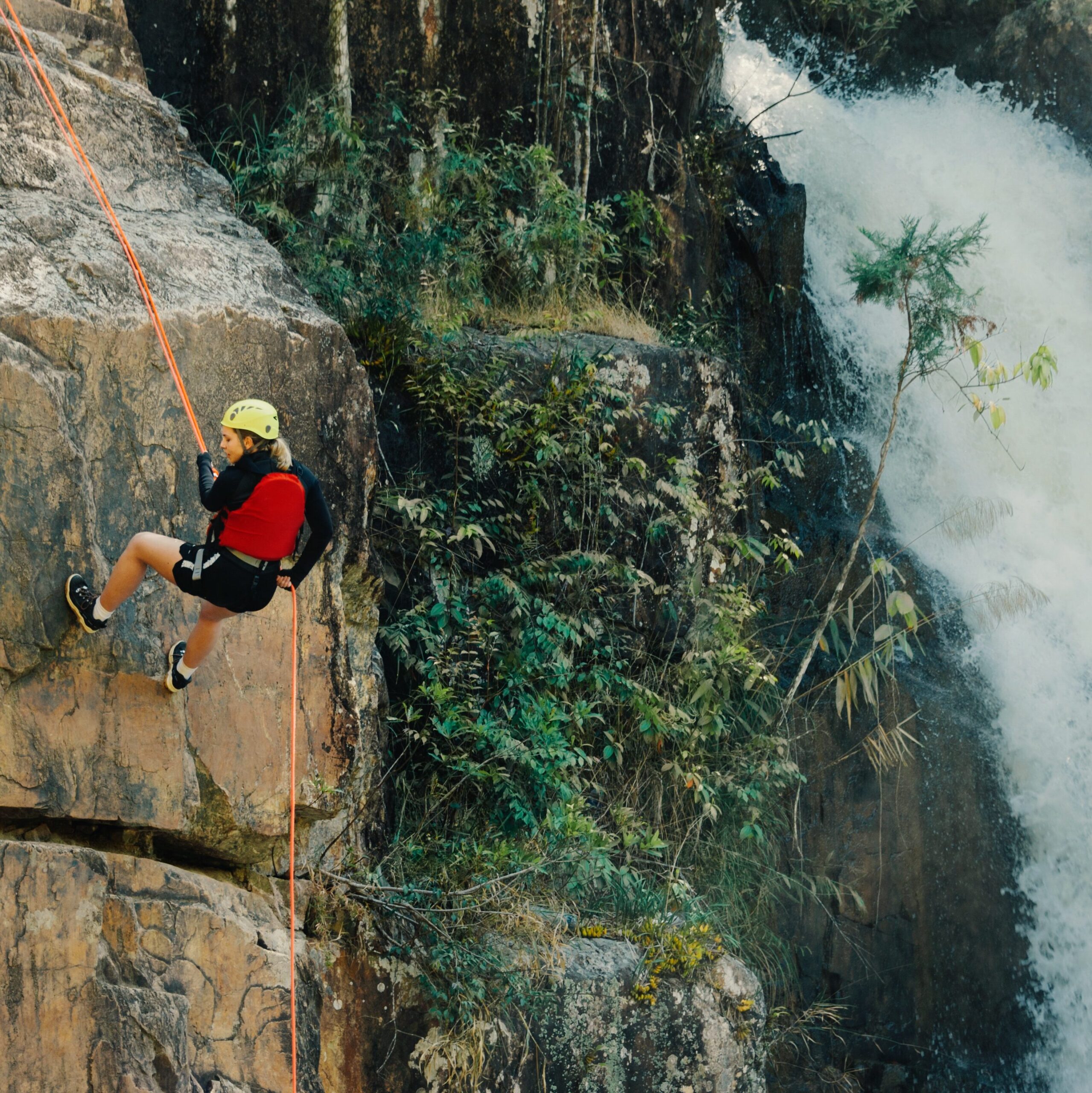 Escalade vs Alpinisme : Quelles différences pour choisir sa voie 1 escalade